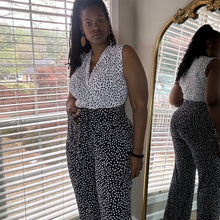 Load image into Gallery viewer, (NWT) BLACK & WHITE STRETCHY JUMPER BY NY&COMPANY: Size - SMALL