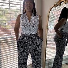 Load image into Gallery viewer, (NWT) BLACK & WHITE STRETCHY JUMPER BY NY&COMPANY: Size - SMALL