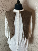 Load image into Gallery viewer, REVERSIBLE CORDUROY/TWEED VEST: Size Small