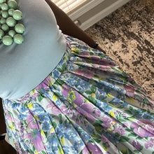 Load image into Gallery viewer, BAUM UND PFERDGARTEN Floral Pleated Skirt: SIZE: Fits like a L/XL