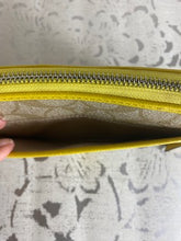 Load image into Gallery viewer, COACH Accordian Zip Wallet in Signature Logo - Yellow Stripe/Taupe
