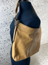 Load image into Gallery viewer, COACH Legacy Gallery Slim Tote - Camel
