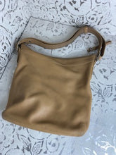 Load image into Gallery viewer, COACH Legacy Gallery Slim Tote - Camel
