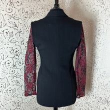 Load image into Gallery viewer, THE LIMITED SLEEVELESS DOUBLE-BREASTED JACKET/VEST:Size Small
