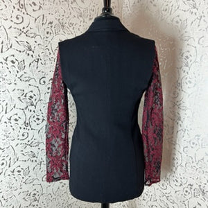 THE LIMITED SLEEVELESS DOUBLE-BREASTED JACKET/VEST:Size Small