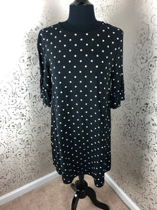 POLKA DOT B/W DRESS: Size 12