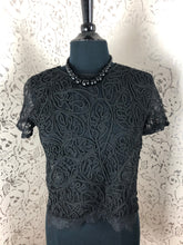 Load image into Gallery viewer, BLACK SHEER LACE BLOUSE: Size - Large
