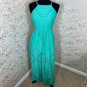 MINT GREEN LACE HALTER DRESS: SMALL