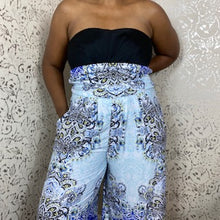 Load image into Gallery viewer, SLEEVELESS CULOTTES JUMPER: SIZE LARGE
