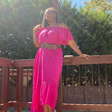 Load image into Gallery viewer, PINK RUFFLED BOHEMIAN MAXI DRESS: Size 16/18
