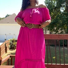 Load image into Gallery viewer, PINK RUFFLED BOHEMIAN MAXI DRESS: Size 16/18
