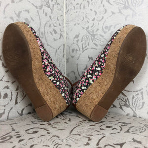 Floral and Cork Strapped Platform Shoes: Size 9