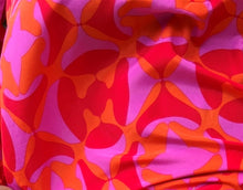 Load image into Gallery viewer, RED/PINK/ORANGE TUNIC: Size: Medium
