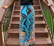 Load image into Gallery viewer, Tribal Print Skirt - Size Medium
