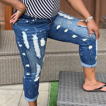 Load image into Gallery viewer, BLEACHED/DISTRESSED CROPPED JEANS: Size: 12
